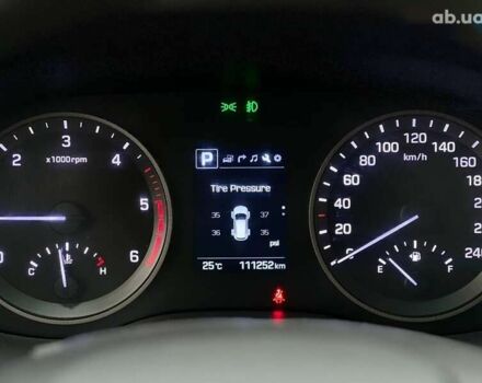 Хендай Туксон, объемом двигателя 1.7 л и пробегом 110 тыс. км за 15990 $, фото 28 на Automoto.ua