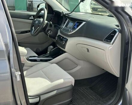 Хендай Туксон, объемом двигателя 2 л и пробегом 141 тыс. км за 16590 $, фото 24 на Automoto.ua