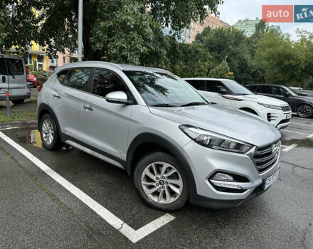 Хендай Туксон, об'ємом двигуна 2 л та пробігом 90 тис. км за 20500 $, фото 5 на Automoto.ua