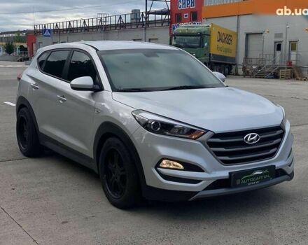 Хендай Туксон 2016 в Киеве на Automoto.ua Хендай Туксон, объемом двигателя 1.7 л и пробегом 99 тыс. км за 16490 $, фото 3 на Automoto.ua