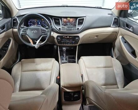 Хендай Туксон 2016 в Черновцах на Automoto.ua Хендай Туксон, объемом двигателя 1.59 л и пробегом 139 тыс. км за 2600 $, фото 7 на Automoto.ua