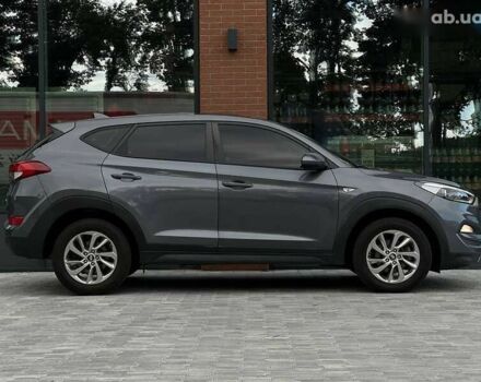 Хендай Туксон, объемом двигателя 1.7 л и пробегом 134 тыс. км за 15990 $, фото 7 на Automoto.ua
