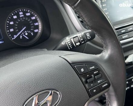 Хендай Туксон, объемом двигателя 1.6 л и пробегом 188 тыс. км за 15990 $, фото 28 на Automoto.ua