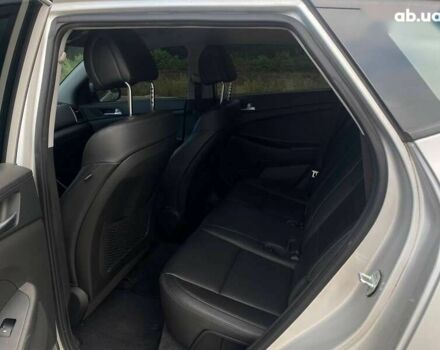 Хендай Туксон, объемом двигателя 1.7 л и пробегом 99 тыс. км за 16490 $, фото 14 на Automoto.ua
