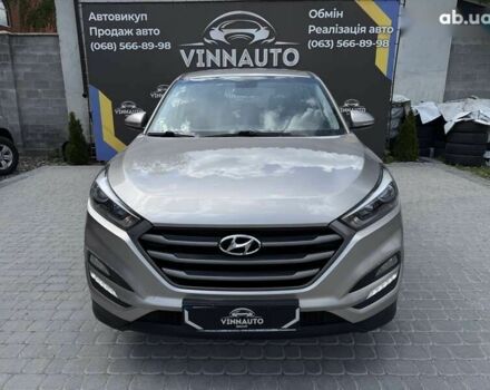 Хендай Туксон, объемом двигателя 2 л и пробегом 87 тыс. км за 17500 $, фото 6 на Automoto.ua