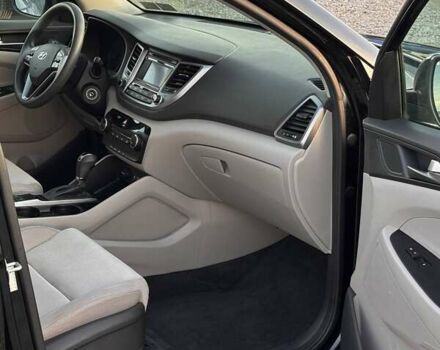 Хендай Туксон, об'ємом двигуна 2 л та пробігом 156 тис. км за 13900 $, фото 15 на Automoto.ua