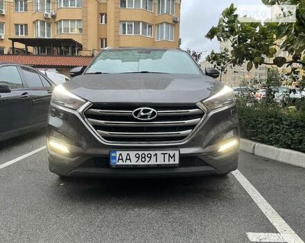 Хендай Туксон, об'ємом двигуна 2 л та пробігом 137 тис. км за 21000 $, фото 2 на Automoto.ua