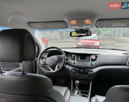 Хендай Туксон, об'ємом двигуна 2 л та пробігом 90 тис. км за 20500 $, фото 16 на Automoto.ua