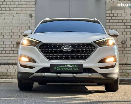 Хендай Туксон, об'ємом двигуна 1.7 л та пробігом 145 тис. км за 17490 $, фото 3 на Automoto.ua