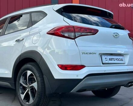 Хендай Туксон, объемом двигателя 1.6 л и пробегом 152 тыс. км за 18990 $, фото 5 на Automoto.ua