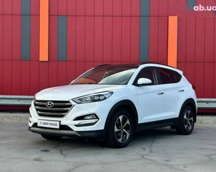 Хендай Туксон, объемом двигателя 1.6 л и пробегом 152 тыс. км за 18990 $, фото 3 на Automoto.ua