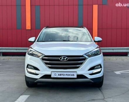 Хендай Туксон, объемом двигателя 1.6 л и пробегом 152 тыс. км за 18990 $, фото 1 на Automoto.ua