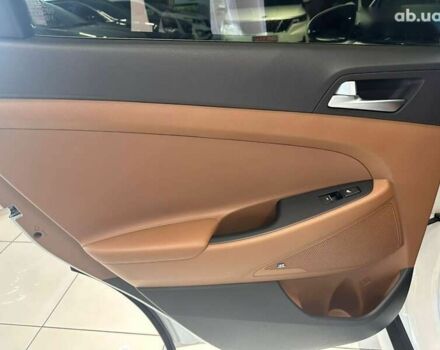 Хендай Туксон, объемом двигателя 2 л и пробегом 213 тыс. км за 18900 $, фото 26 на Automoto.ua