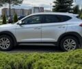 Хендай Туксон, объемом двигателя 2 л и пробегом 155 тыс. км за 16999 $, фото 3 на Automoto.ua