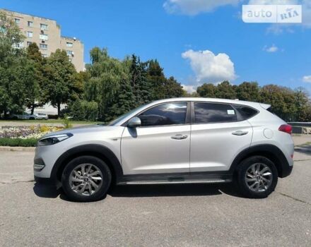 Хендай Туксон, об'ємом двигуна 2 л та пробігом 86 тис. км за 19000 $, фото 2 на Automoto.ua