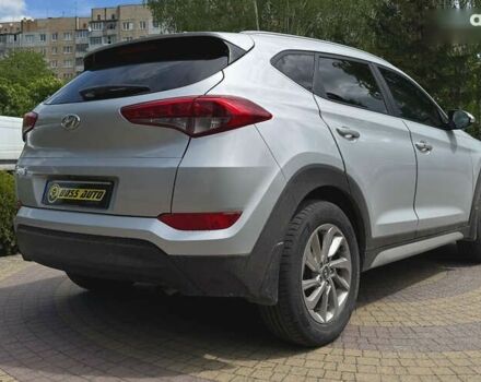 Хендай Туксон, объемом двигателя 2 л и пробегом 155 тыс. км за 16999 $, фото 6 на Automoto.ua