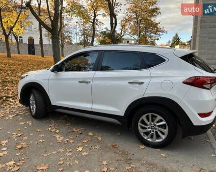 Хендай Туксон, объемом двигателя 2 л и пробегом 100 тыс. км за 21000 $, фото 21 на Automoto.ua