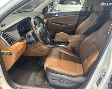 Хендай Туксон, объемом двигателя 2 л и пробегом 213 тыс. км за 18900 $, фото 20 на Automoto.ua