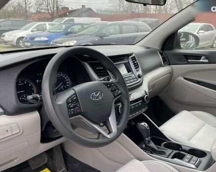 Хендай Туксон, объемом двигателя 2 л и пробегом 108 тыс. км за 14999 $, фото 8 на Automoto.ua