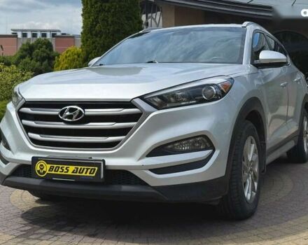 Хендай Туксон, объемом двигателя 2 л и пробегом 155 тыс. км за 16999 $, фото 2 на Automoto.ua
