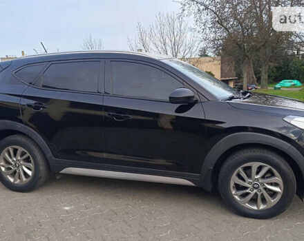 Хендай Туксон, объемом двигателя 2 л и пробегом 125 тыс. км за 15700 $, фото 5 на Automoto.ua