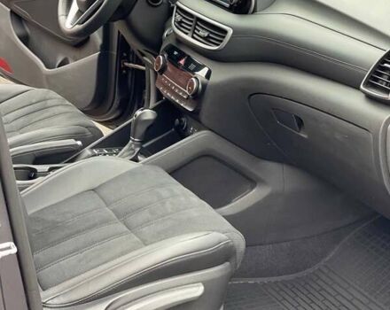 Хендай Туксон, объемом двигателя 2 л и пробегом 144 тыс. км за 19000 $, фото 16 на Automoto.ua