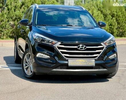 Хендай Туксон, об'ємом двигуна 2 л та пробігом 105 тис. км за 16300 $, фото 2 на Automoto.ua