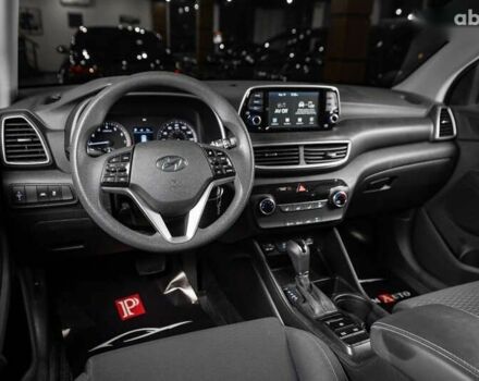 Хендай Туксон, объемом двигателя 2 л и пробегом 58 тыс. км за 17500 $, фото 22 на Automoto.ua