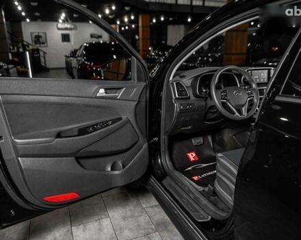 Хендай Туксон, объемом двигателя 2 л и пробегом 58 тыс. км за 17500 $, фото 11 на Automoto.ua