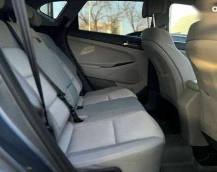 Хендай Туксон, объемом двигателя 2 л и пробегом 80 тыс. км за 17990 $, фото 28 на Automoto.ua