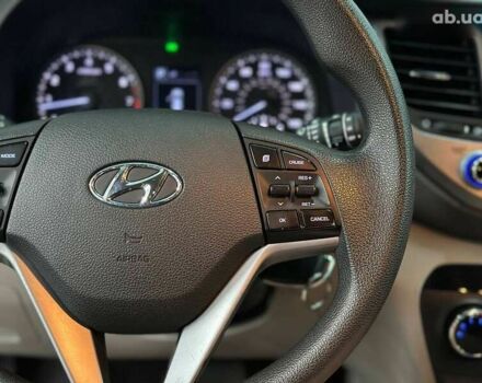 Хендай Туксон 2018 в Луцке на Automoto.ua Хендай Туксон, объемом двигателя 2 л и пробегом 141 тыс. км за 16000 $, фото 8 на Automoto.ua