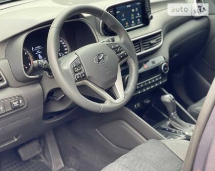 Хендай Туксон, объемом двигателя 2 л и пробегом 144 тыс. км за 19000 $, фото 15 на Automoto.ua