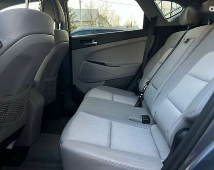 Хендай Туксон, объемом двигателя 2 л и пробегом 80 тыс. км за 17990 $, фото 26 на Automoto.ua