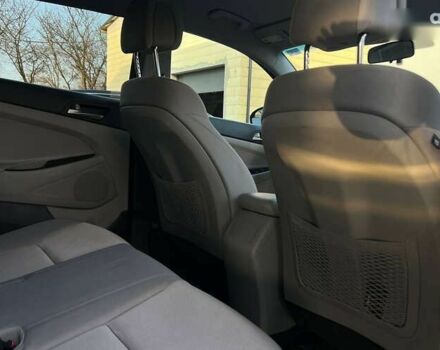 Хендай Туксон, объемом двигателя 2 л и пробегом 80 тыс. км за 17990 $, фото 29 на Automoto.ua