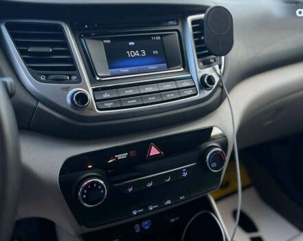 Хендай Туксон, объемом двигателя 2 л и пробегом 80 тыс. км за 17990 $, фото 21 на Automoto.ua