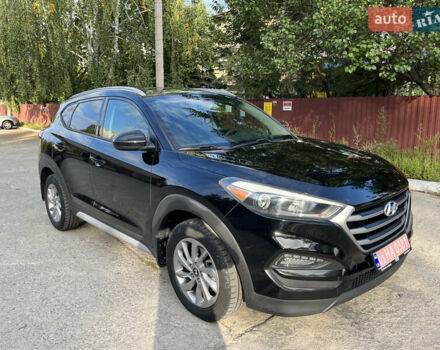 Хендай Туксон, об'ємом двигуна 2 л та пробігом 156 тис. км за 14800 $, фото 1 на Automoto.ua