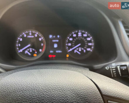 Хендай Туксон, об'ємом двигуна 2 л та пробігом 156 тис. км за 14800 $, фото 8 на Automoto.ua