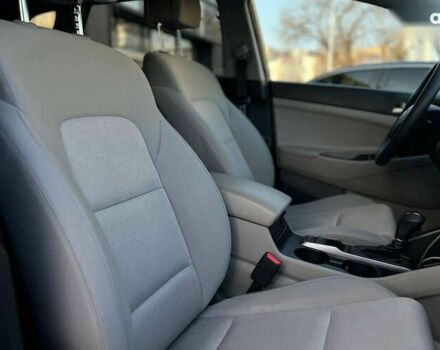 Хендай Туксон, объемом двигателя 2 л и пробегом 83 тыс. км за 17700 $, фото 24 на Automoto.ua