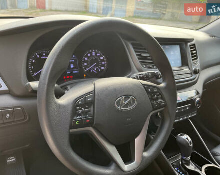 Хендай Туксон, об'ємом двигуна 2 л та пробігом 156 тис. км за 14800 $, фото 7 на Automoto.ua