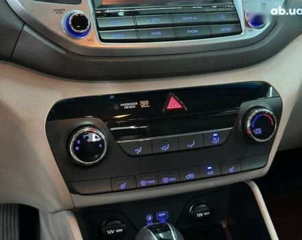 Хендай Туксон 2018 в Луцке на Automoto.ua Хендай Туксон, объемом двигателя 2 л и пробегом 141 тыс. км за 16000 $, фото 21 на Automoto.ua