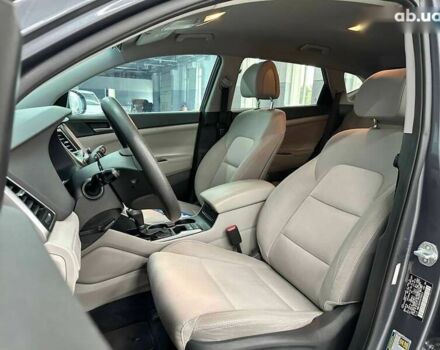 Хендай Туксон 2018 в Луцке на Automoto.ua Хендай Туксон, объемом двигателя 2 л и пробегом 141 тыс. км за 16000 $, фото 14 на Automoto.ua