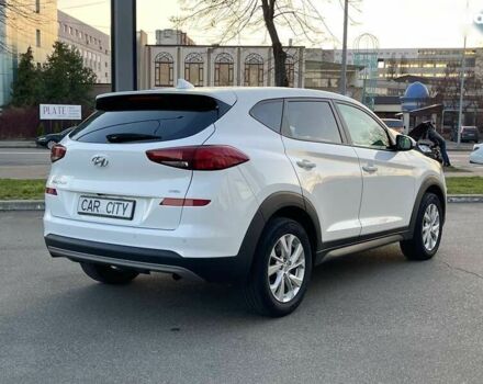 Хендай Туксон, объемом двигателя 2 л и пробегом 62 тыс. км за 19999 $, фото 6 на Automoto.ua