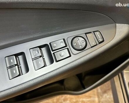 Хендай Туксон, объемом двигателя 1.6 л и пробегом 147 тыс. км за 20500 $, фото 17 на Automoto.ua