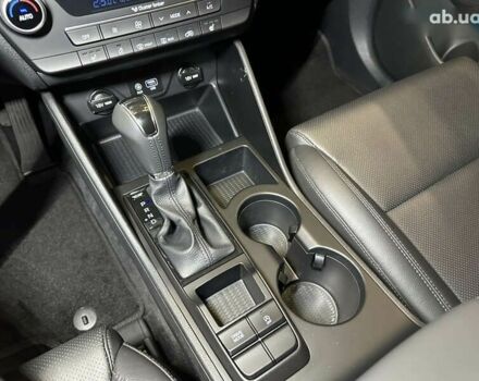 Хендай Туксон, объемом двигателя 1.6 л и пробегом 147 тыс. км за 20500 $, фото 29 на Automoto.ua