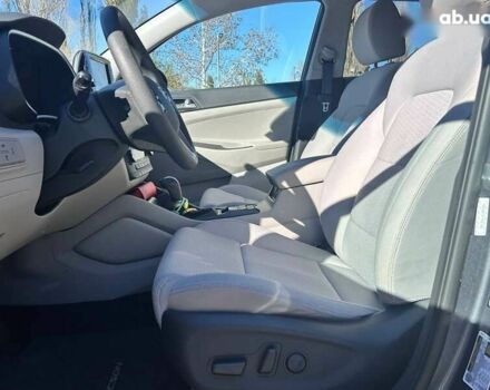 Хендай Туксон, об'ємом двигуна 0 л та пробігом 63 тис. км за 19500 $, фото 13 на Automoto.ua