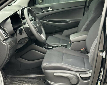 Хендай Туксон, объемом двигателя 2 л и пробегом 46 тыс. км за 20000 $, фото 7 на Automoto.ua