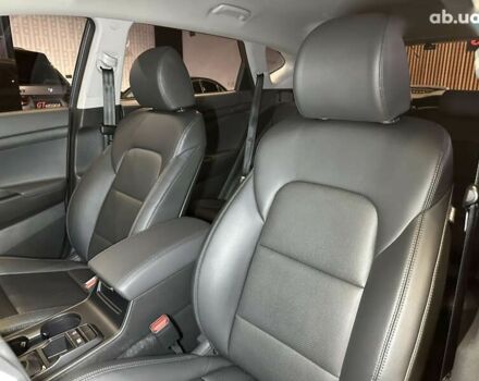 Хендай Туксон, объемом двигателя 1.6 л и пробегом 147 тыс. км за 20500 $, фото 20 на Automoto.ua