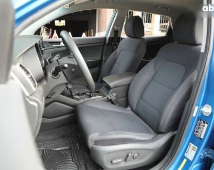 Хендай Туксон, объемом двигателя 0 л и пробегом 109 тыс. км за 17000 $, фото 7 на Automoto.ua