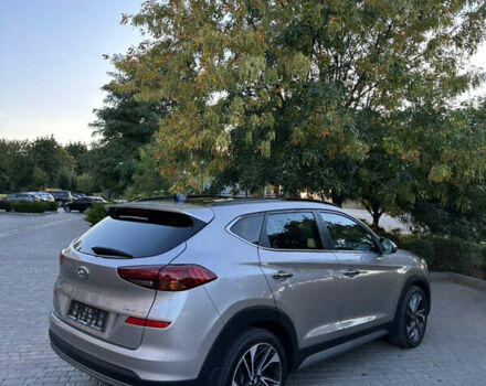 Хендай Туксон, объемом двигателя 2 л и пробегом 87 тыс. км за 25200 $, фото 9 на Automoto.ua