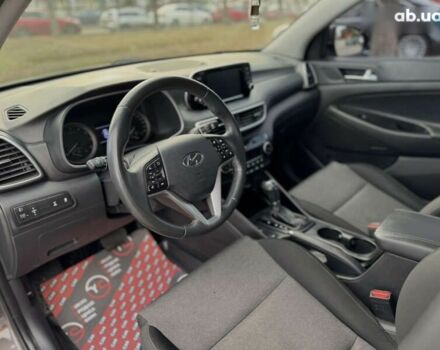 Хендай Туксон, объемом двигателя 2 л и пробегом 102 тыс. км за 16900 $, фото 25 на Automoto.ua